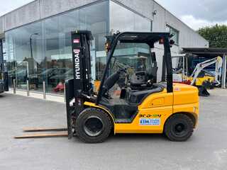 Hyundai 30D-9V Heftruck tweedehands te koop